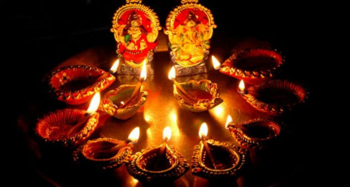 Glorious past of commerce and prosperous India-Diwali- the festival of prosperity